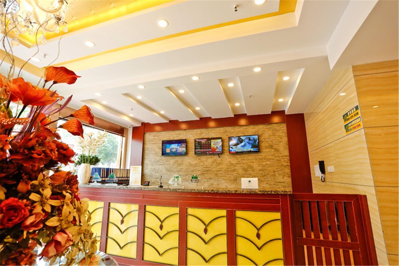 Greentree Inn Hainan Sanya Chunyuan Seafood Square Express Hotel Экстерьер фото